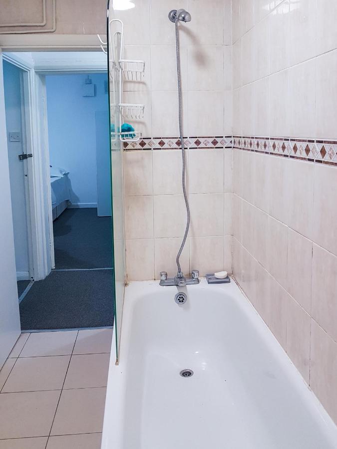 Grosvenor Court Hotel Лондон Екстериор снимка